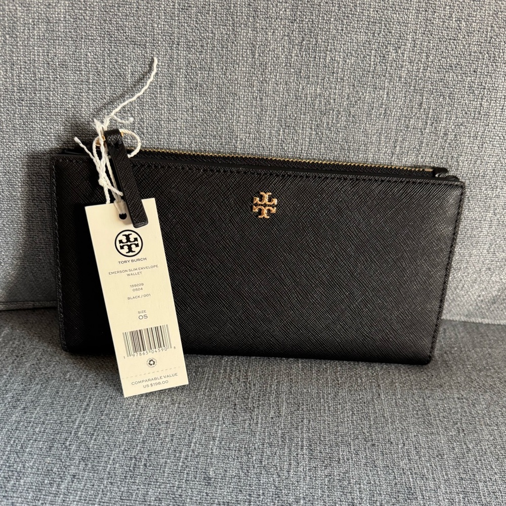 NWT! Tory Burch Emerson Slim Wallet